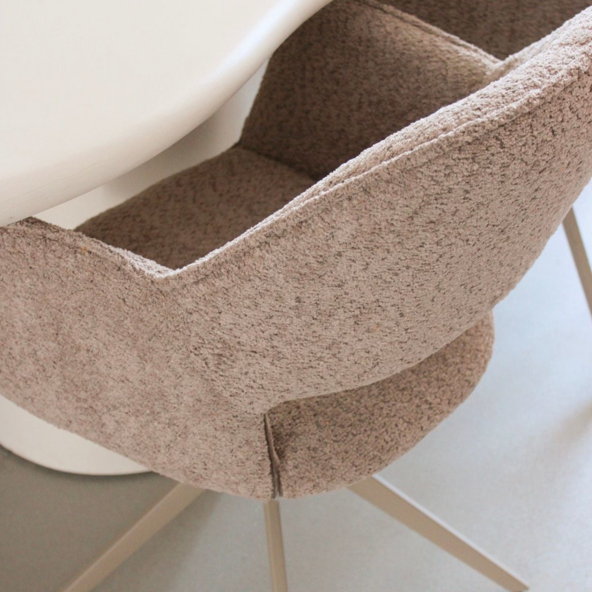Kick draaistoel Owen - Beige