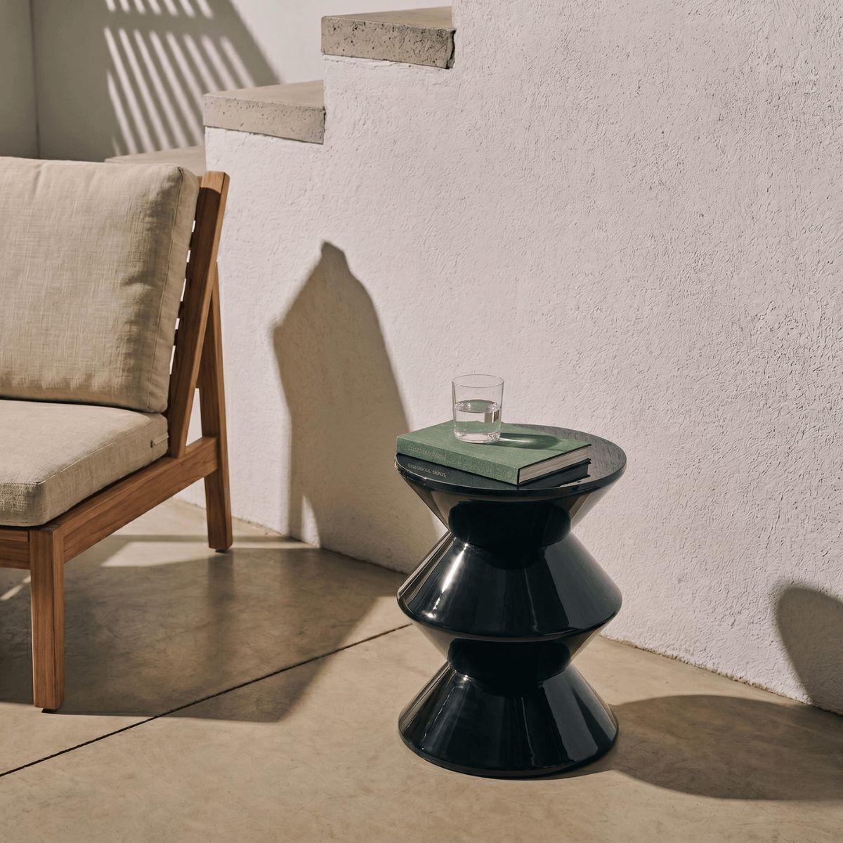 Kick bijzettafel Lotus - Zwart
