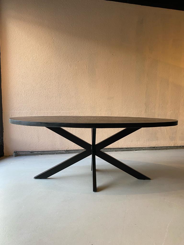 Eettafel ovaal 240x110 cm mangohout ZWART