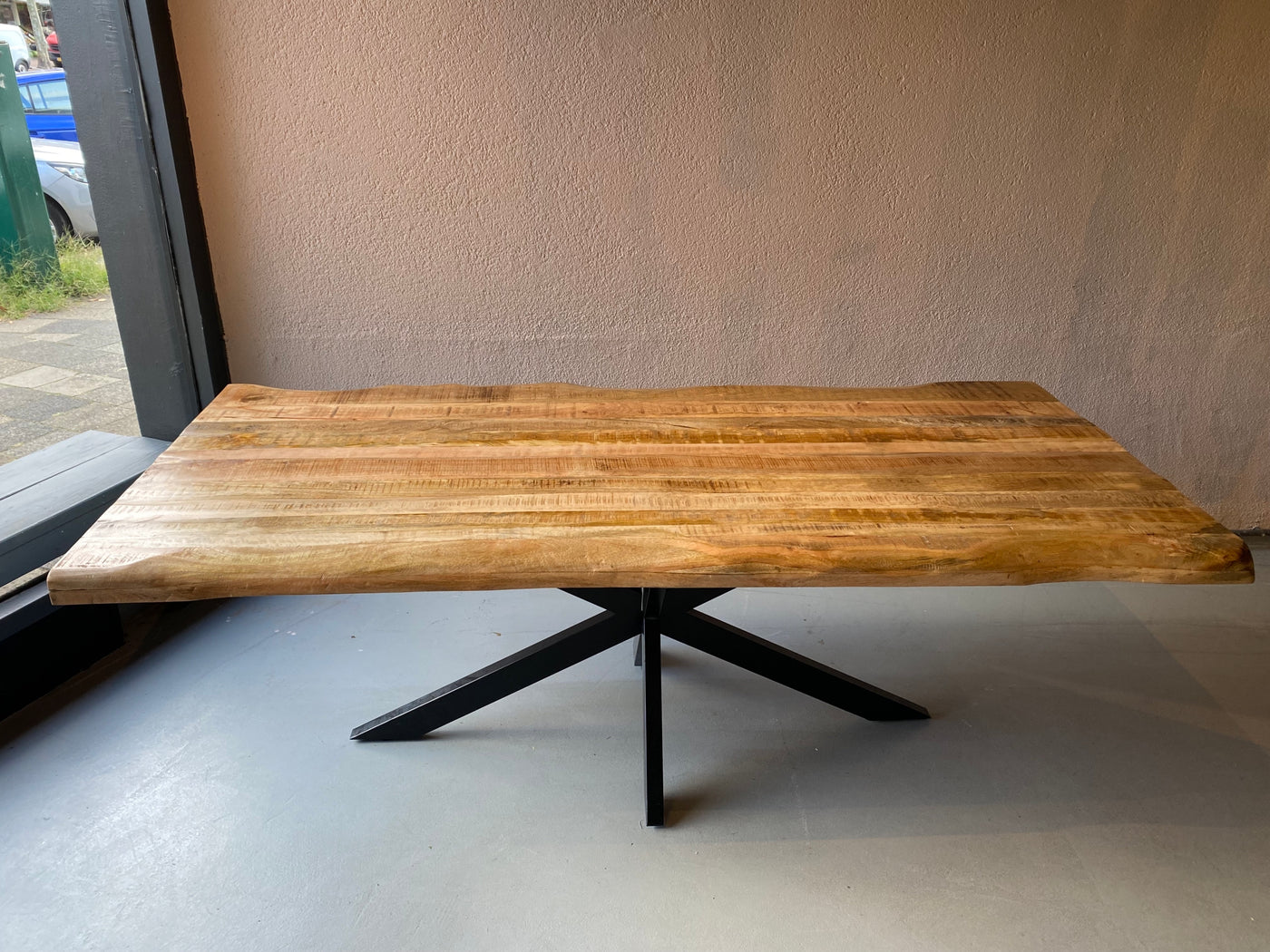 Eettafel Live Edge 180x90 cm mangohout NATUREL